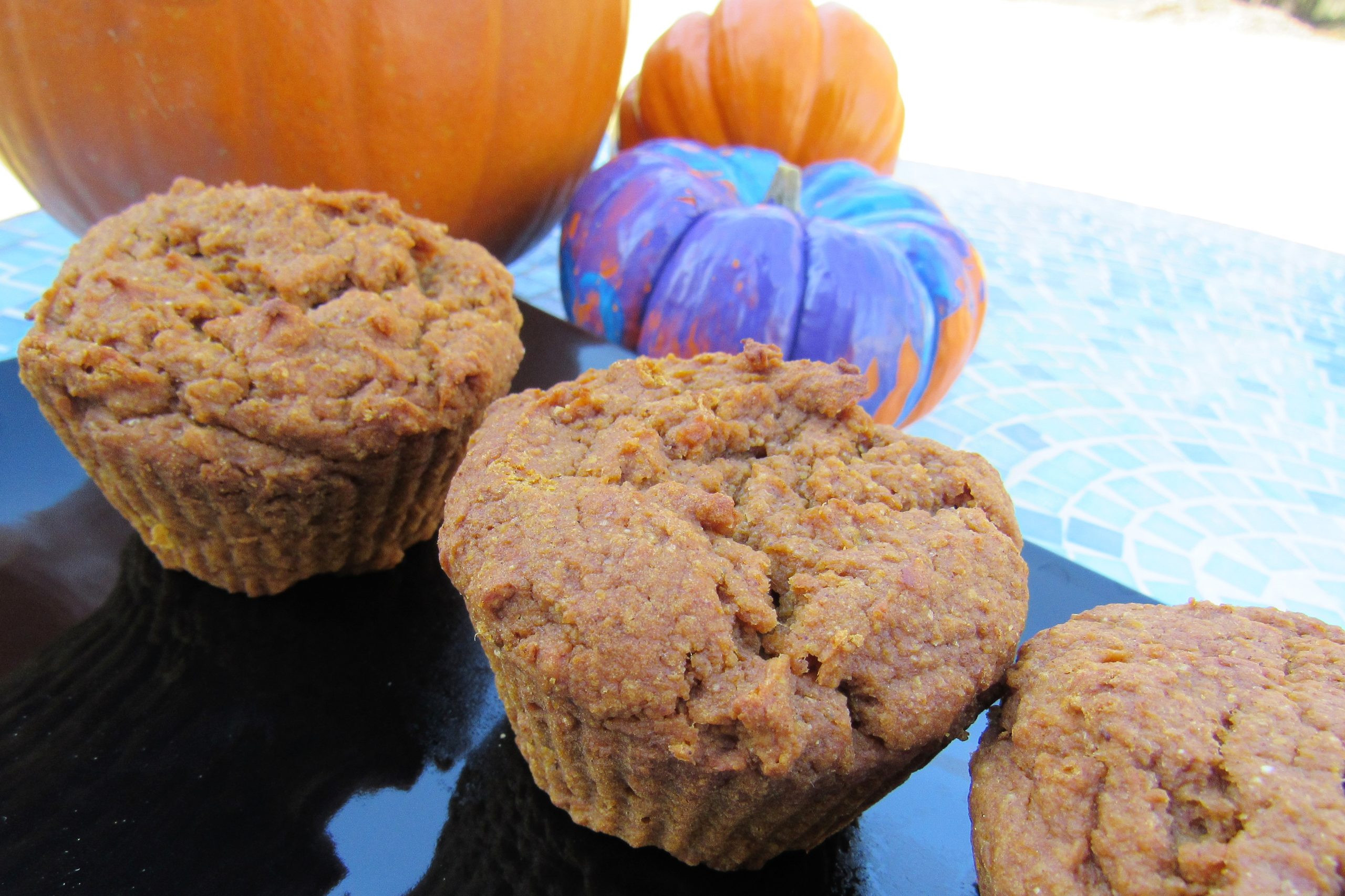 Pumpkin Jumbo Muffins - The Dizzy Cook